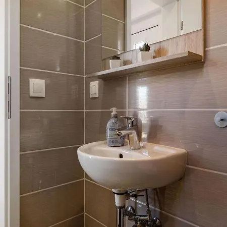 In With Garden Holiday home